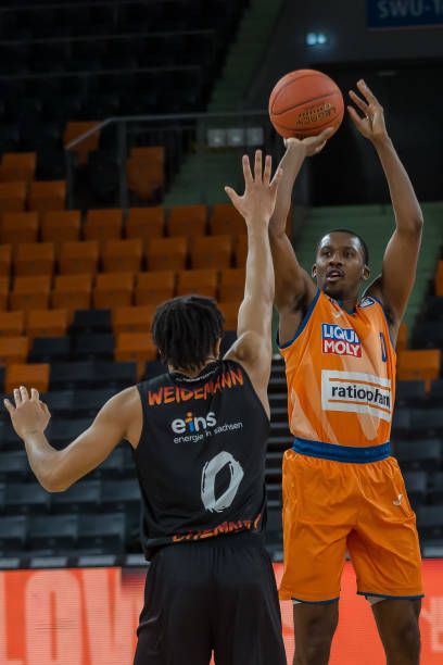 三分球的作 三分球的作