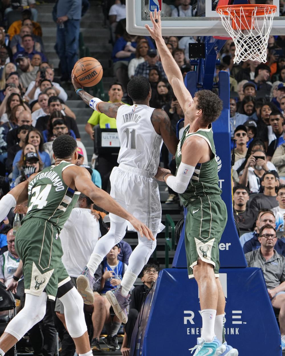 两支实力强 两支实力强