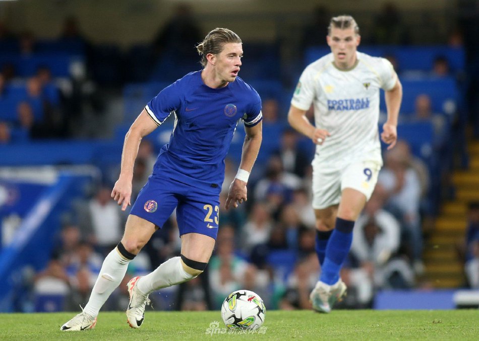 年轻球员的 年轻球员的